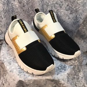 Women’s Size 7 Love & Sports White/Black/Gold Slip on Athletic Shoes Brand New!